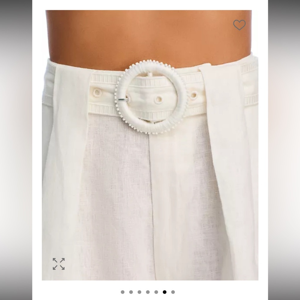 FARM Rio
Richelieu Linen Shorts, Size XS - Picture 6 of 8